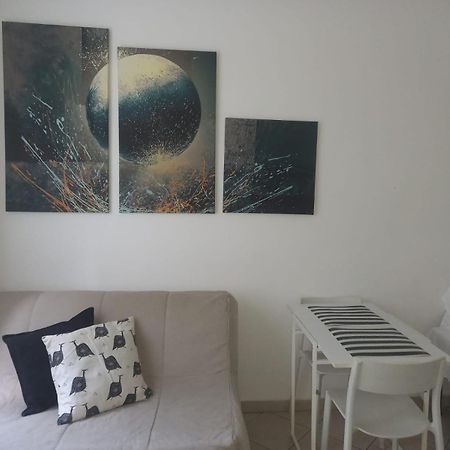 Michelangelo 26 Monolocale Apartment Milano Ngoại thất bức ảnh