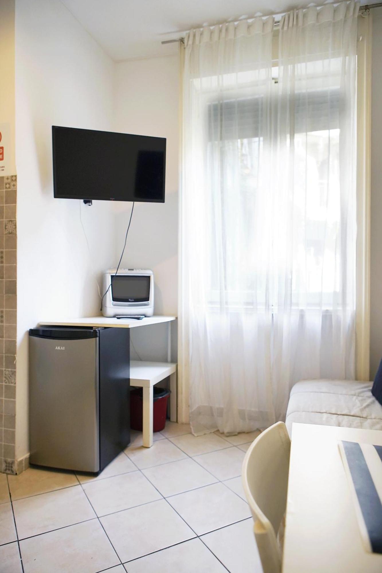 Michelangelo 26 Monolocale Apartment Milano Ngoại thất bức ảnh